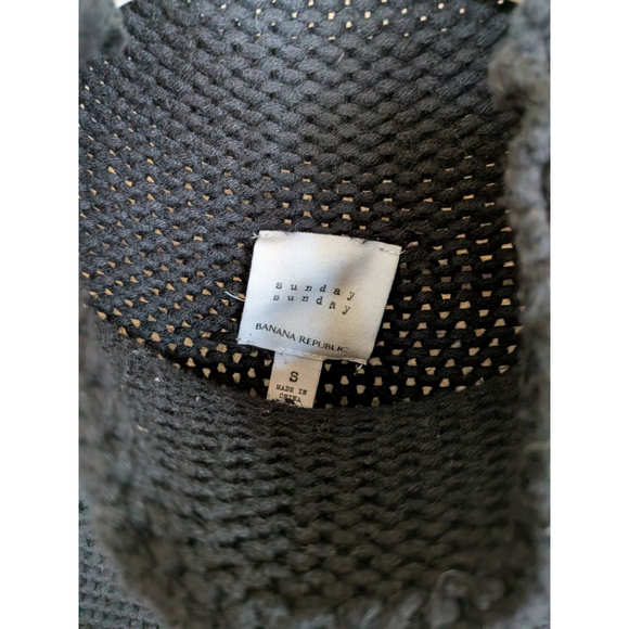 Women's Banana Republic Black Textured Cowl Neck Sweater Size S - Picture 2 of 3